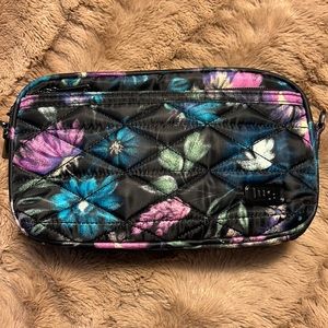 EUC Lug Roundabout 2 in Bloom Black